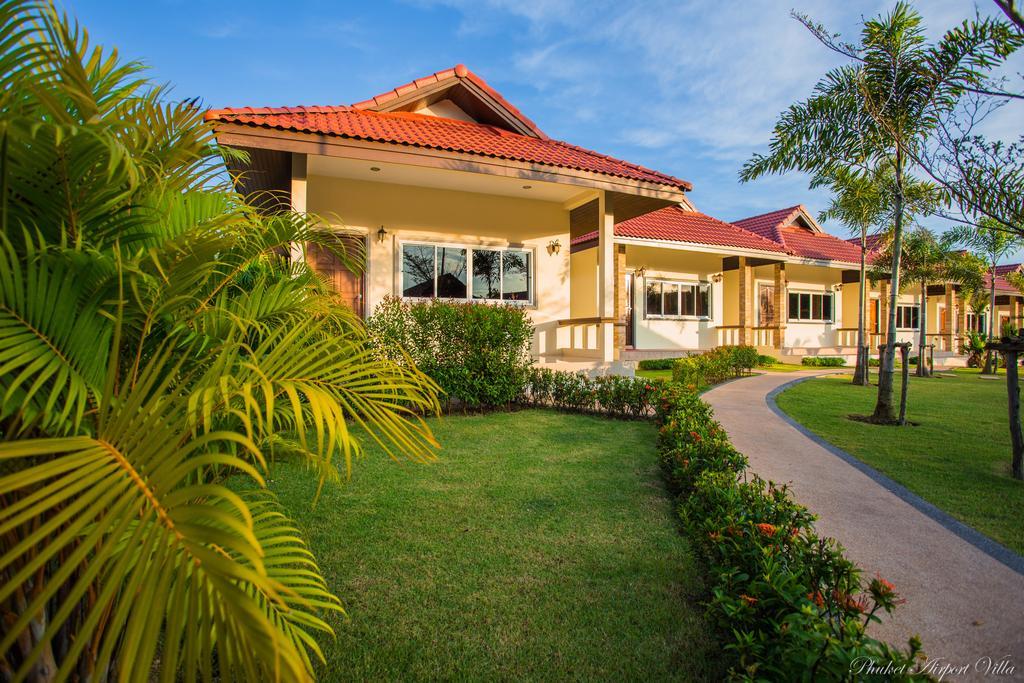 Phuket Airport Villa Ban Bo Han Bagian luar foto